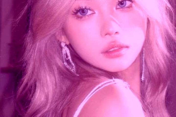 Mia, 23, a blonde grey-eyed asian companion based in Kokonou. Offering Duos, Erotic Massage, Roleplay, Striptease. Available for incall and outcall, overnigh...