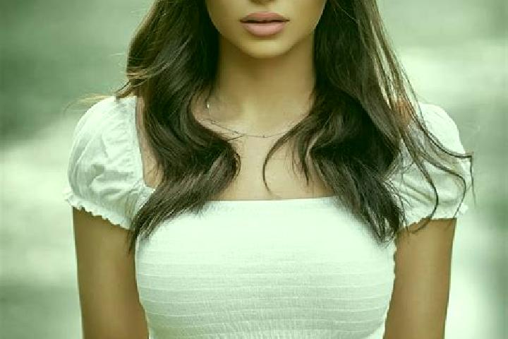 Mia, 23, a brunette brown-eyed caucasian companion based in Basildon. Offering Girlfriend Experience, A-Level. Available for incall and outcall, overnight bo...