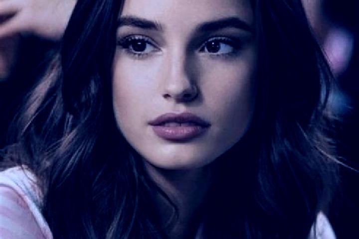 Mia, 23, a brunette brown-eyed indian companion based in Changfa. Offering Girlfriend Experience, BDSM, Deep French Kissing. Available for incall and outcall...