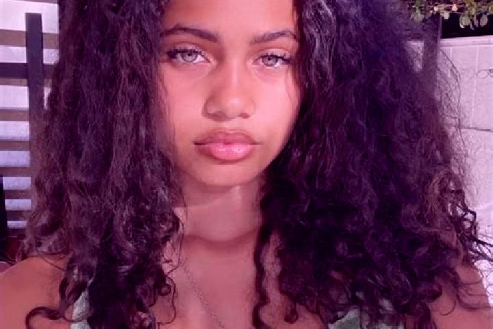 Mia, 23, a chestnut green-eyed mixed companion based in Propriano. Offering Domination, OWO, Tantra. Available for incall and outcall, overnight bookings ava...