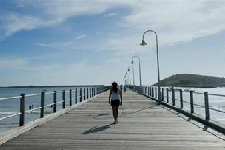 Mia, 23 — Escort in Burwood, Australia