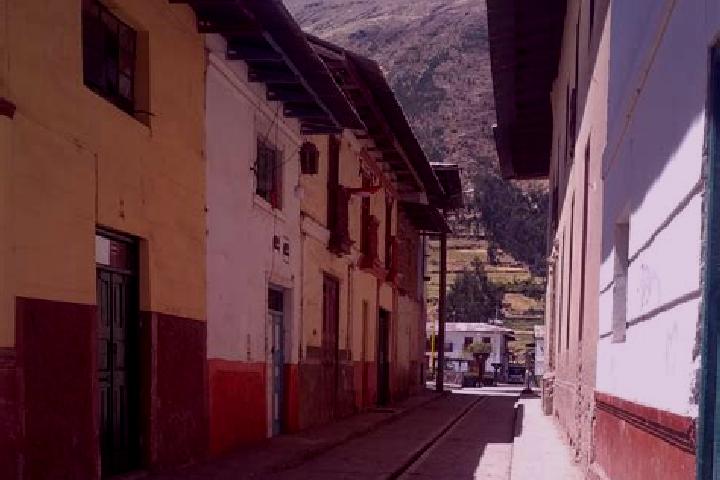 Mia, 23 — Escort in Lahuaytambo, Peru