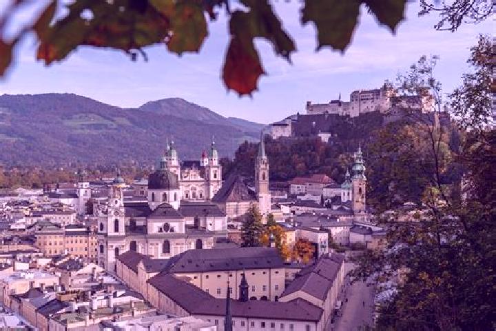 Mia, 23 — Escort in Stein, Austria