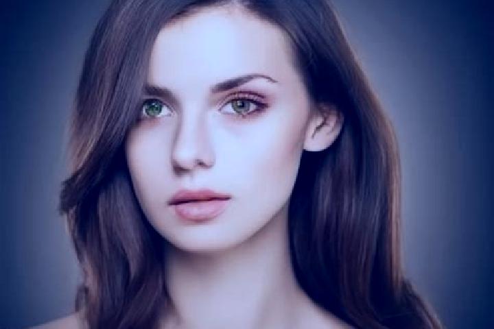 Mia, 24, a auburn amber-eyed indian companion based in Igbor. Offering 69, Deep French Kissing, Massage, Roleplay. Available for incall and outcall, overnigh...