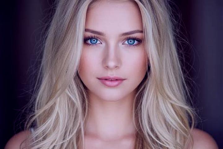 Mia, 24, a blonde grey-eyed mixed companion based in Horrues. Offering Girlfriend Experience, Party Girl, Overnight, Fetish, BDSM. Available for incall and o...