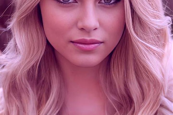 Mia, 24, a dark blonde green-eyed caucasian companion based in Pedrosa del Principe. Offering Fetish, Travel Companion, Deep French Kissing, A-Level, Stripte...