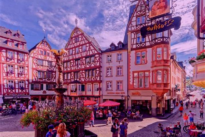 Mia, 24 — Escort in Bernkastel-Kues, Germany