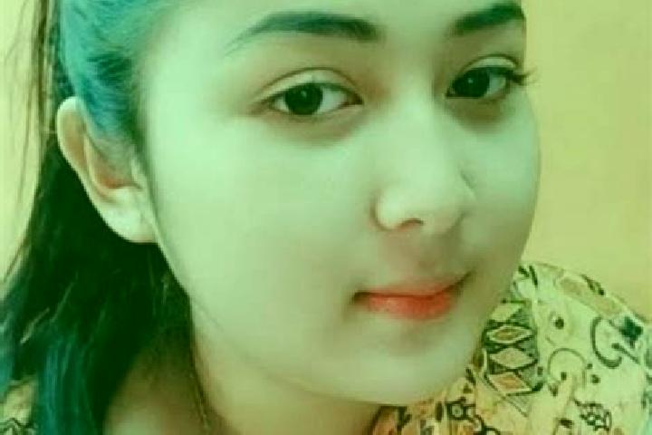 Mia, 24 — Escort in Cisagu, Indonesia