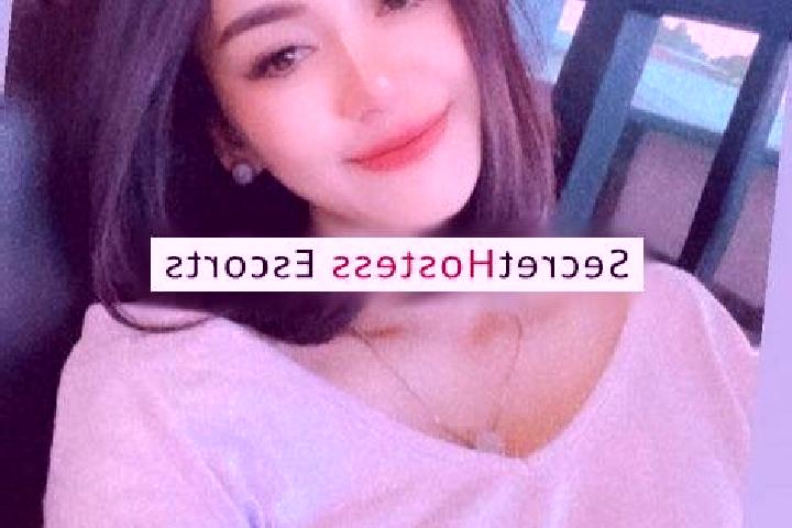 Mia, 24 — Escort in Marisa, Indonesia