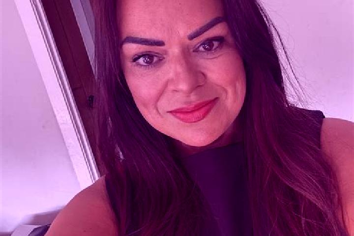 Mia, 24 — Escort in Pembroke, United Kingdom