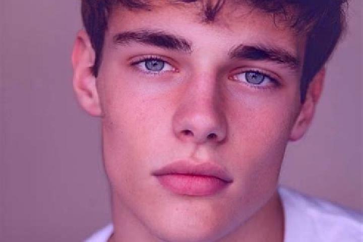 Mia, 25, a black brown-eyed caucasian companion based in Pontailler-sur-Saone. Offering Roleplay, 69, GFE, OWO. Available for incall and outcall, overnight b...