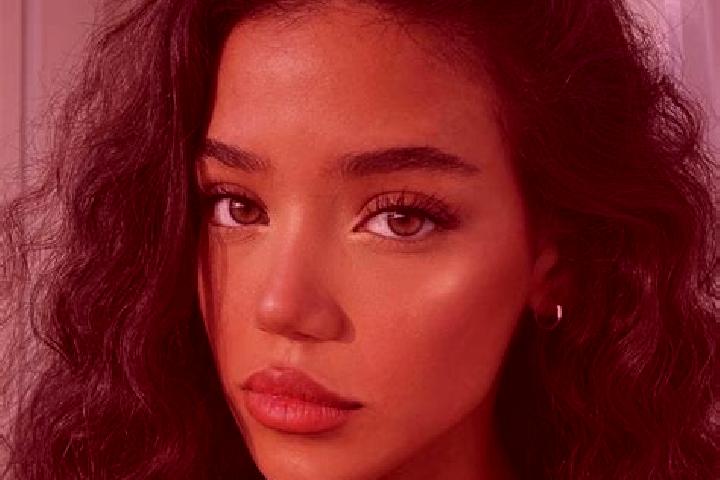 Mia, 25, a black brown-eyed mixed companion based in Colceag. Offering Tantra, Fetish, A-Level, Couples, OWO. Available for incall and outcall, day and eveni...