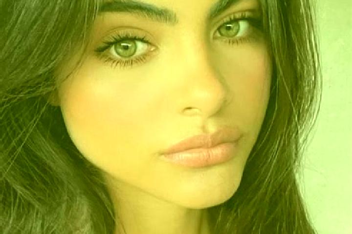 Mia, 25, a brunette green-eyed latina companion based in Mambolo. Offering GFE, OWO, Girlfriend Experience. Available for incall and outcall, overnight booki...