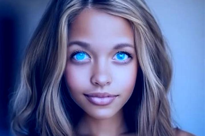Mia, 25, a red blue-eyed mixed companion based in Ramiro. Offering Duos, OWO, BDSM. Available for incall and outcall, overnight bookings available.
