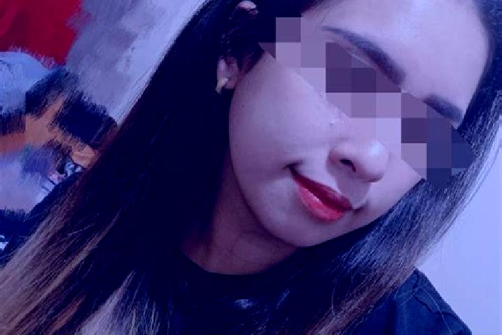 Mia, 25, a red grey-eyed latina companion based in Caianda. Offering Erotic Massage, Domination, Overnight, 69, Girlfriend Experience. Available for incall a...
