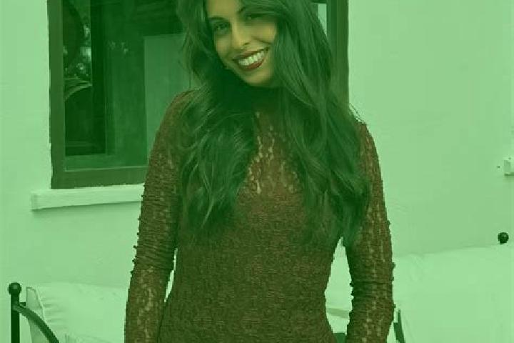 Mia, 25 — Escort in Abu ol Verdi, Iran