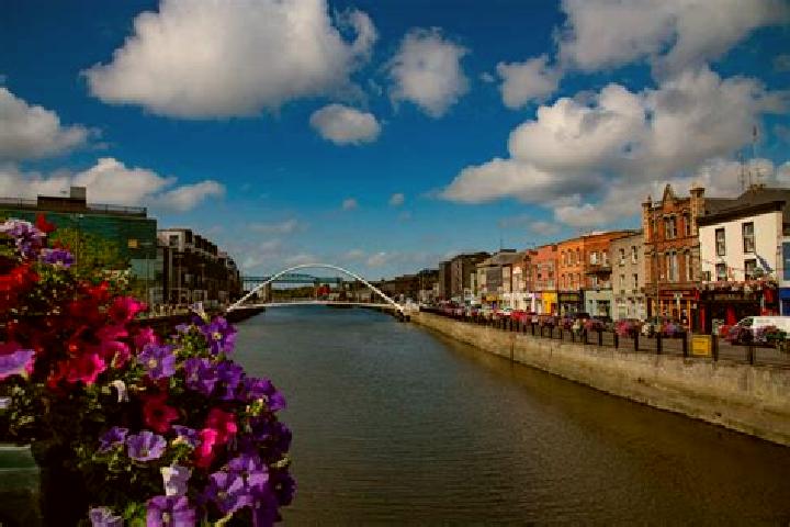 Mia, 25 — Escort in Drogheda, Ireland
