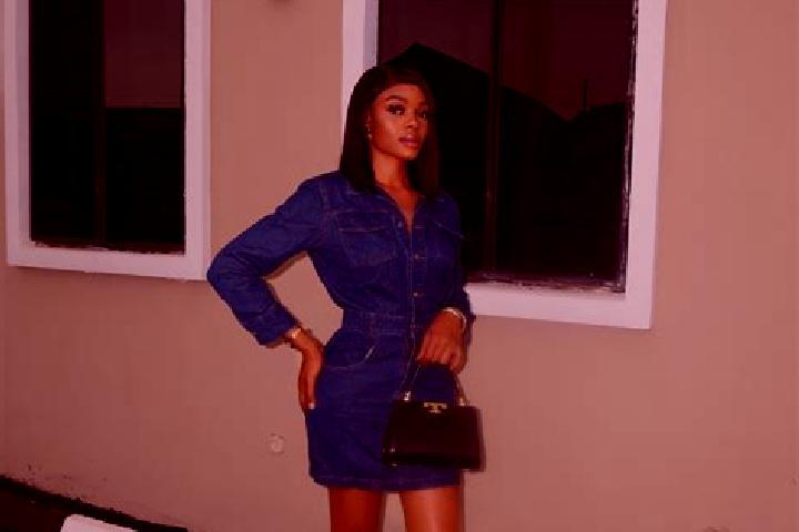 Mia, 25 — Escort in Imeko, Nigeria