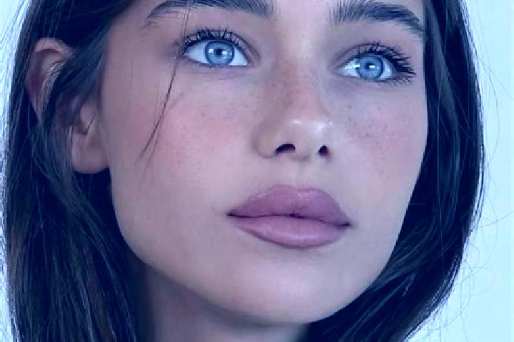 Mia, 26, a brunette brown-eyed middle eastern companion based in Cellino San Marco. Offering Fetish, Travel Companion, Striptease. Available for incall and o...