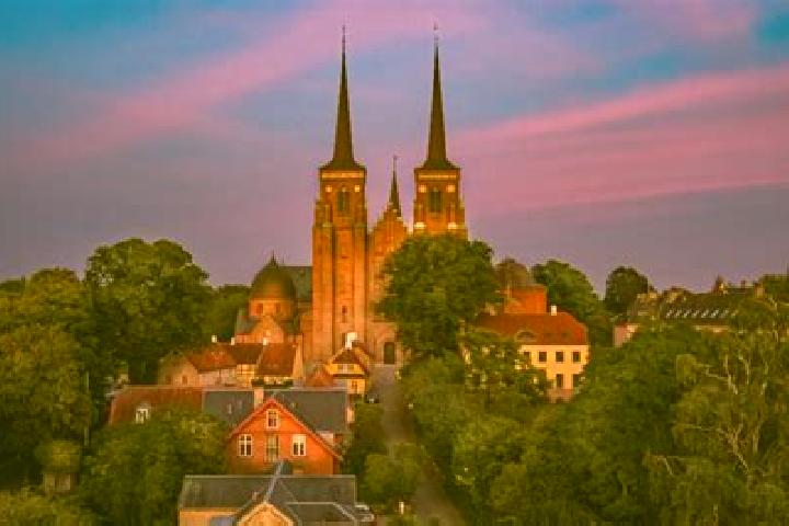 Mia, 26 — Escort in Roskilde, Denmark