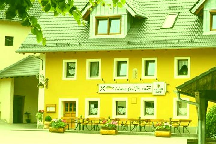 Mia, 26 — Escort in Schlammersdorf, Germany
