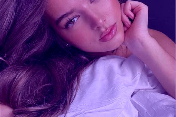 Mia, 27, a chestnut brown-eyed latina companion based in Actipan de Morelos. Offering Couples, CIM, Travel Companion, Massage. Available for incall and outca...