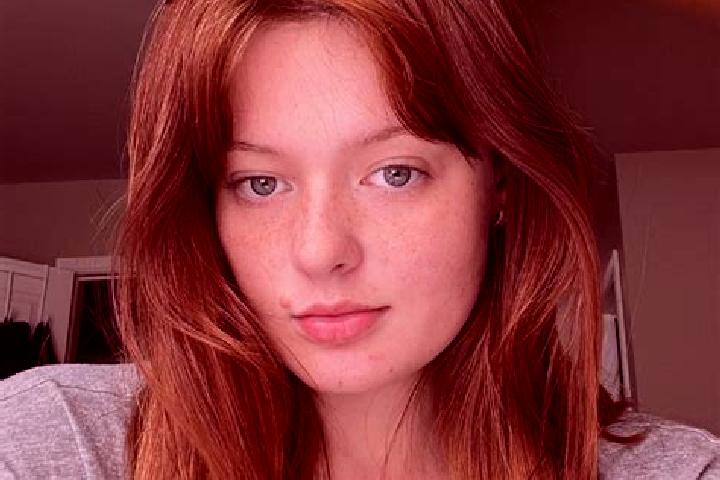 Mia, 27, a red grey-eyed mediterranean companion based in Samurou. Offering Massage, A-Level, Roleplay, GFE. Available for incall and outcall, day and evenin...