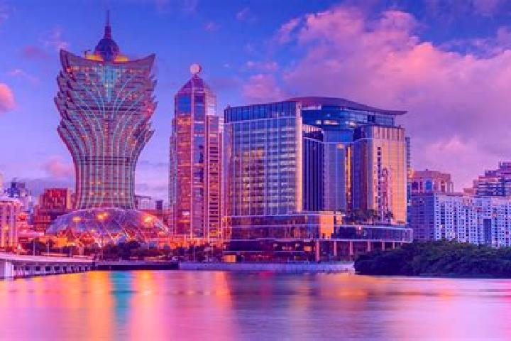 Mia, 27 — Escort in Badai, China