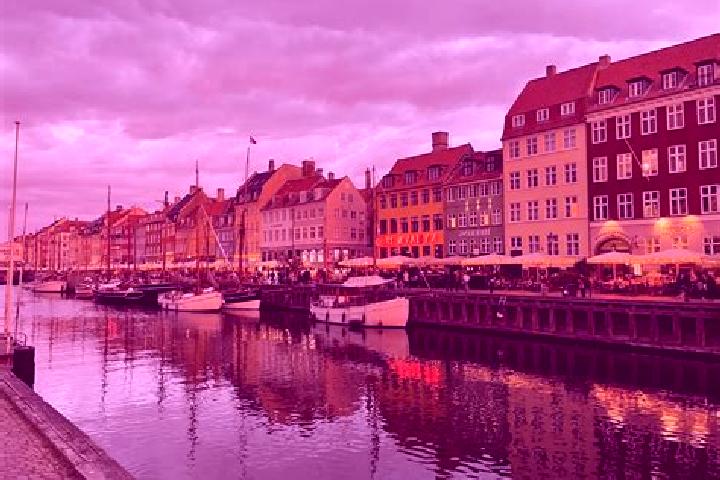 Mia, 27 — Escort in Middelfart, Denmark
