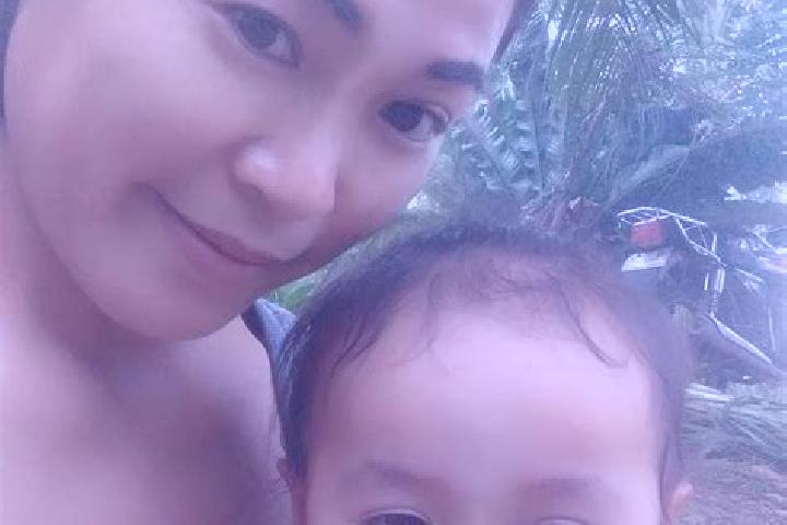 Mia, 27 — Escort in Singgit, Indonesia