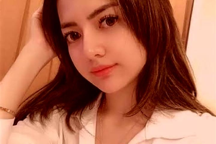Mia, 27 — Escort in Sumberkepoh, Indonesia