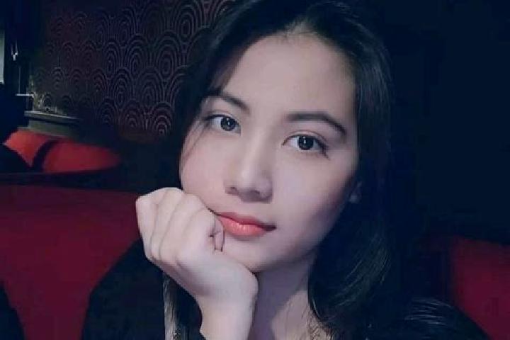 Mia, 27 — Escort in Tangkolo, Indonesia