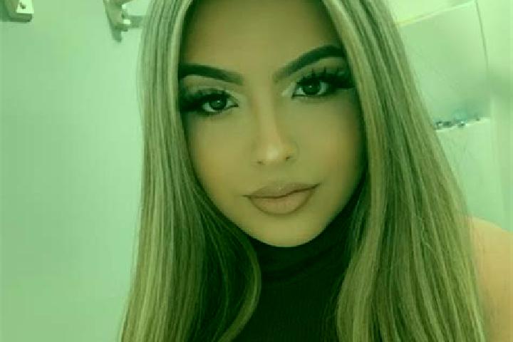 Mia, 28, a blonde amber-eyed latina companion based in Prato Comune. Offering CIM, OWO, Roleplay. Available for incall and outcall, overnight bookings availa...