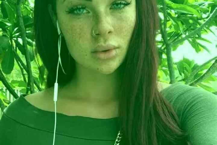 Mia, 28, a red green-eyed caribbean companion based in Ortigosa del Monte. Offering Travel Companion, 69, BDSM, Fetish. Available for incall and outcall, ove...