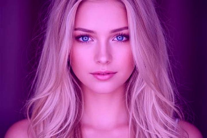 Mia, 28, a red grey-eyed mixed companion based in Prigorje Brdovecko. Offering Erotic Massage, Roleplay, Couples. Available for incall and outcall, day and e...