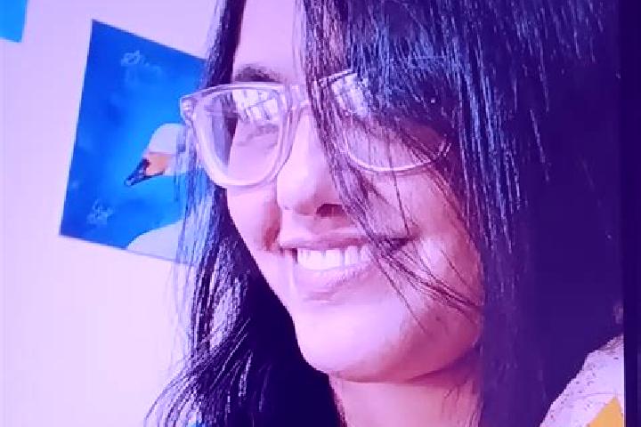 Mia, 28 — Escort in Adur, India