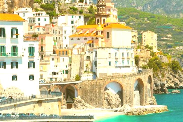 Mia, 28 — Escort in Brezza, Italy