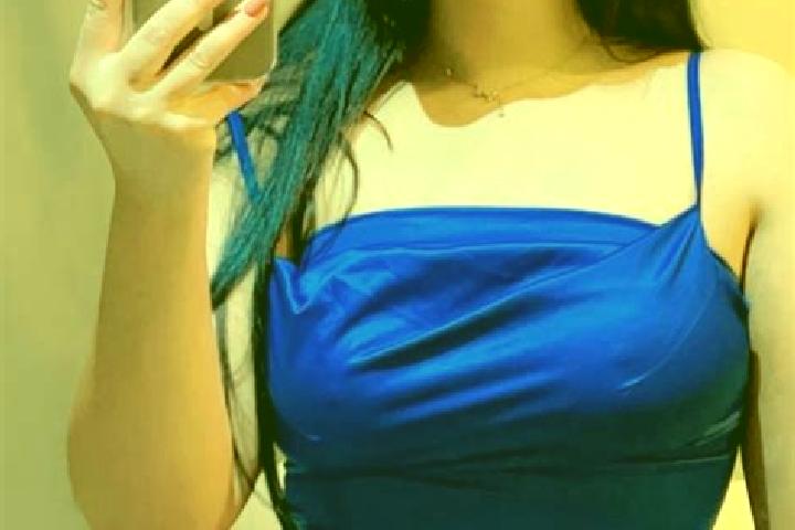 Mia, 28 — Escort in Moran Town, India