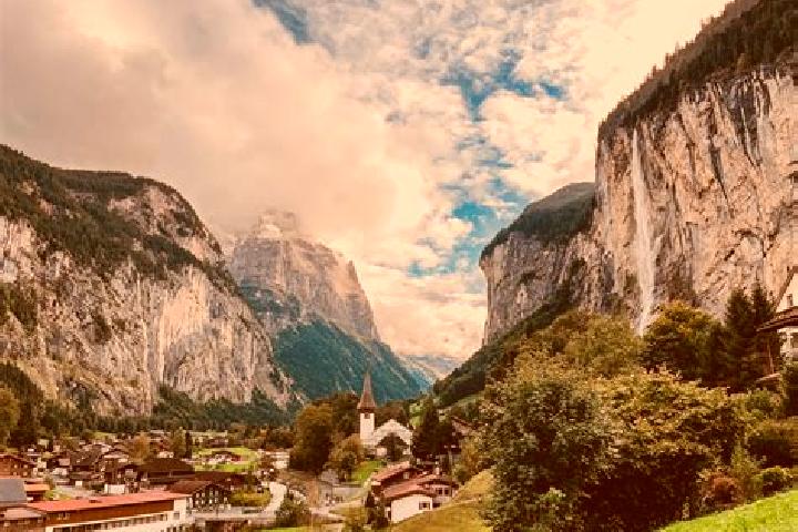 Mia, 28 — Escort in Seen (Kreis 3) / Iberg, Switzerland