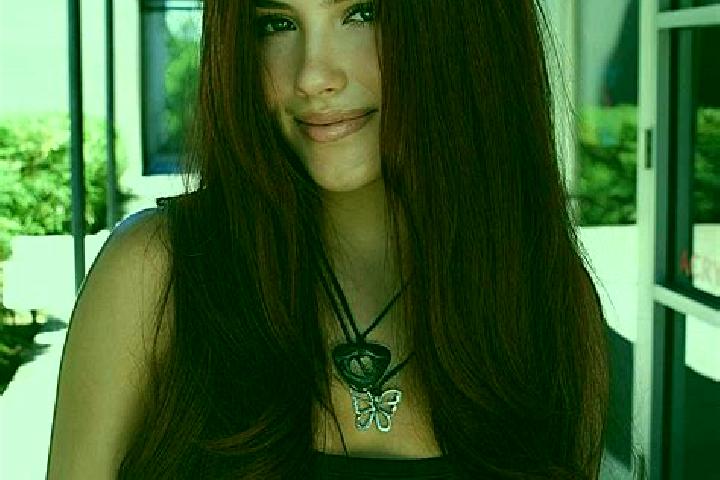 Mia, 29, a auburn dark-eyed caucasian companion based in Marly. Offering Travel Companion, Tantra, Couples, OWO. Available for incall and outcall, day and ev...
