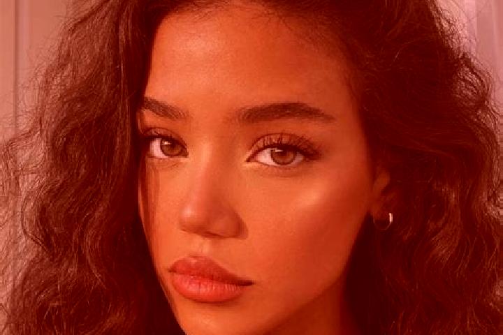 Mia, 29, a black brown-eyed european companion based in Willendorf am Steinfelde. Offering CIM, Tantra, Dinner Date. Available for incall and outcall, overni...