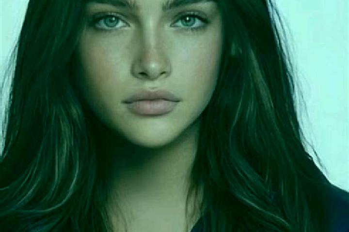 Mia, 29, a brunette blue-eyed mixed companion based in Kuttigen. Offering Duos, Party Girl, A-Level. Available for incall and outcall, day and evening dates.