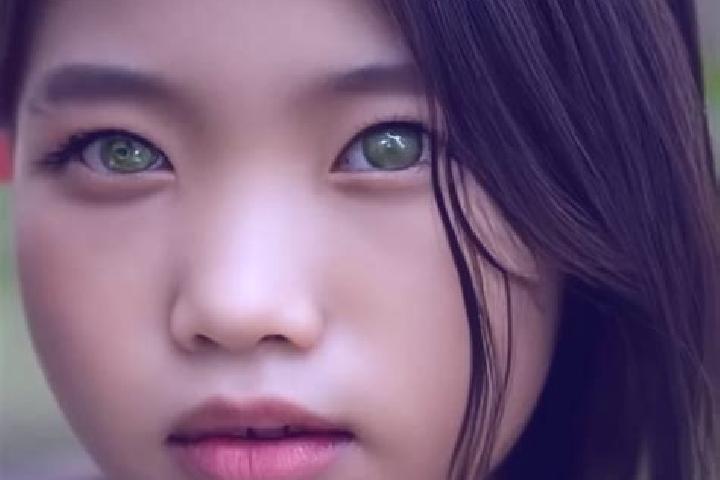 Mia, 29, a brunette green-eyed asian companion based in Al Mawsil al Jadidah. Offering Massage, Party Girl, GFE. Available for incall and outcall, day and ev...