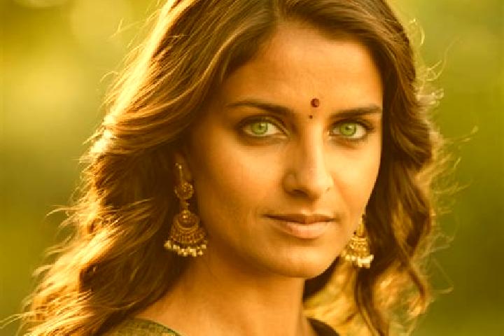 Mia, 29, a chestnut green-eyed indian companion based in Kardinya. Offering Fetish, A-Level, Striptease. Available for incall and outcall, overnight bookings...