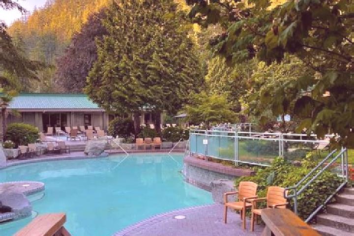 Mia, 29 — Escort in Harrison Hot Springs, Canada