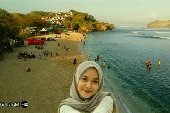 Mia, 29 — Escort in Malausma Kidul, Indonesia