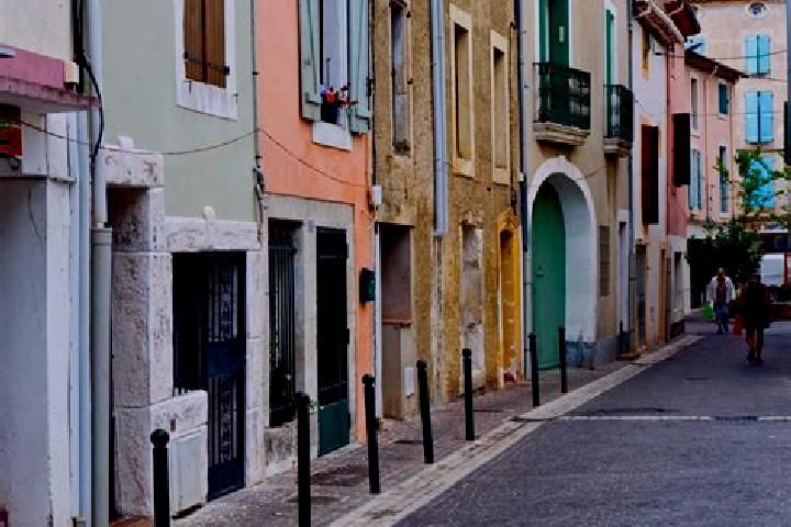 Mia, 29 — Escort in Serignan, France