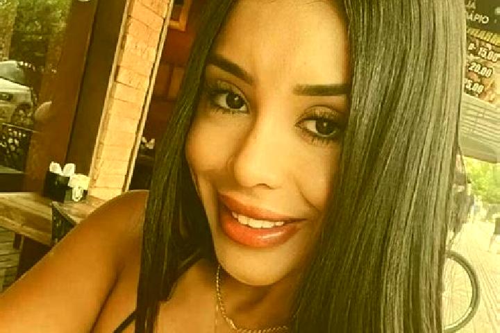 Mia, 29 — Escort in Vilhena, Brazil
