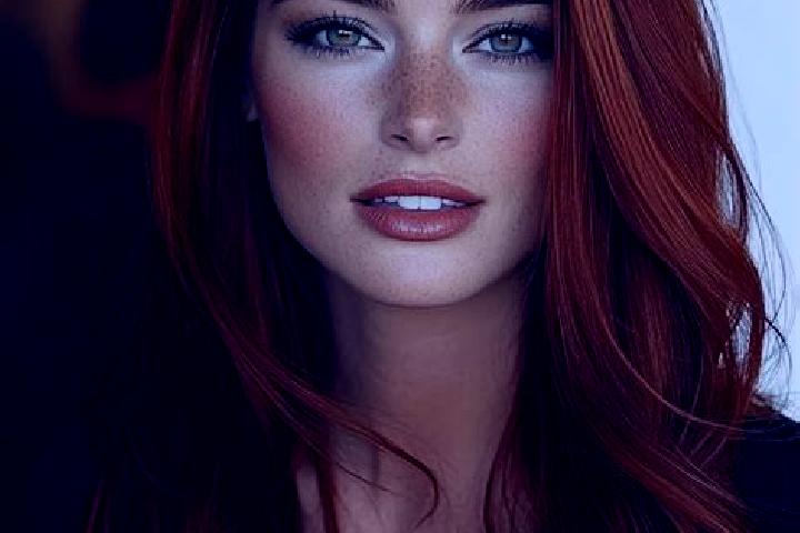 Mia, 30, a auburn blue-eyed caucasian companion based in Pal. Offering Striptease, A-Level, BDSM. Available for incall and outcall, day and evening dates.