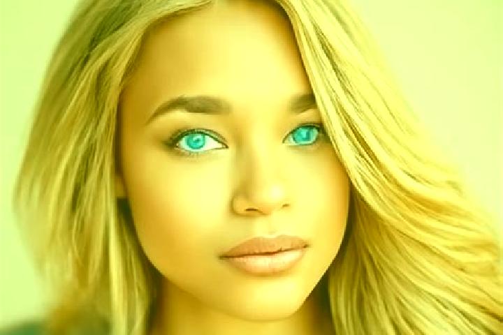 Mia, 30, a blonde blue-eyed latina companion based in Auchi. Offering Duos, Fetish, Deep French Kissing, Girlfriend Experience, Massage. Available for incall...